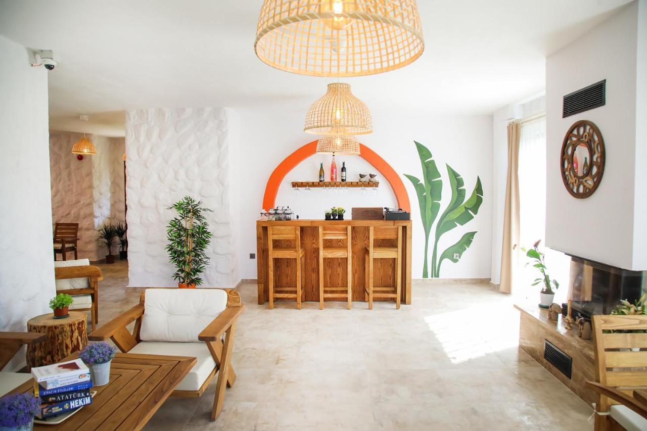 Huzurla Otel Измир Экстерьер фото