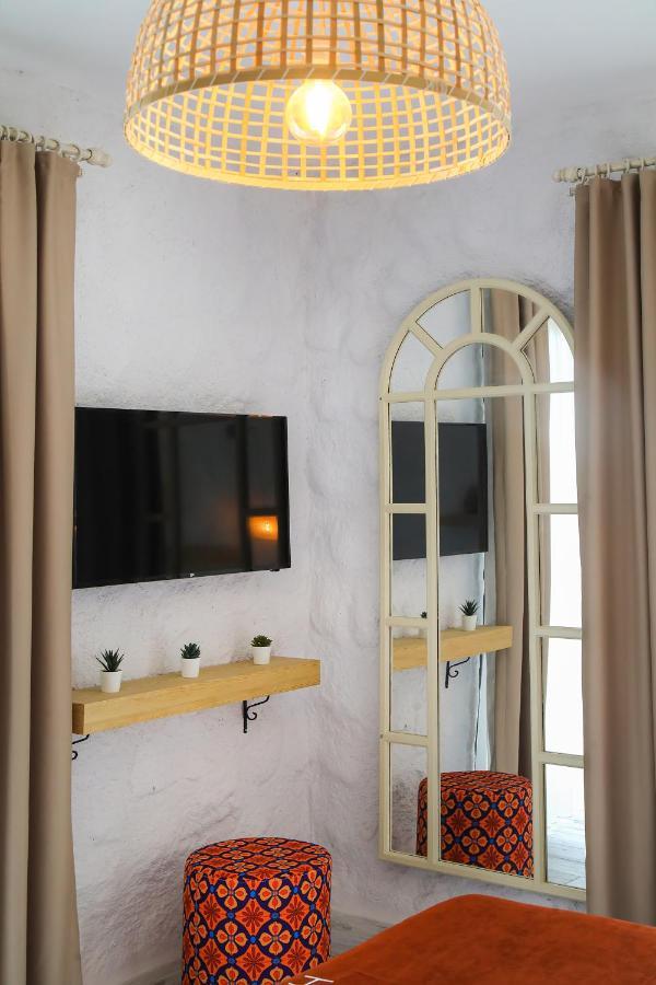 Huzurla Otel Измир Экстерьер фото
